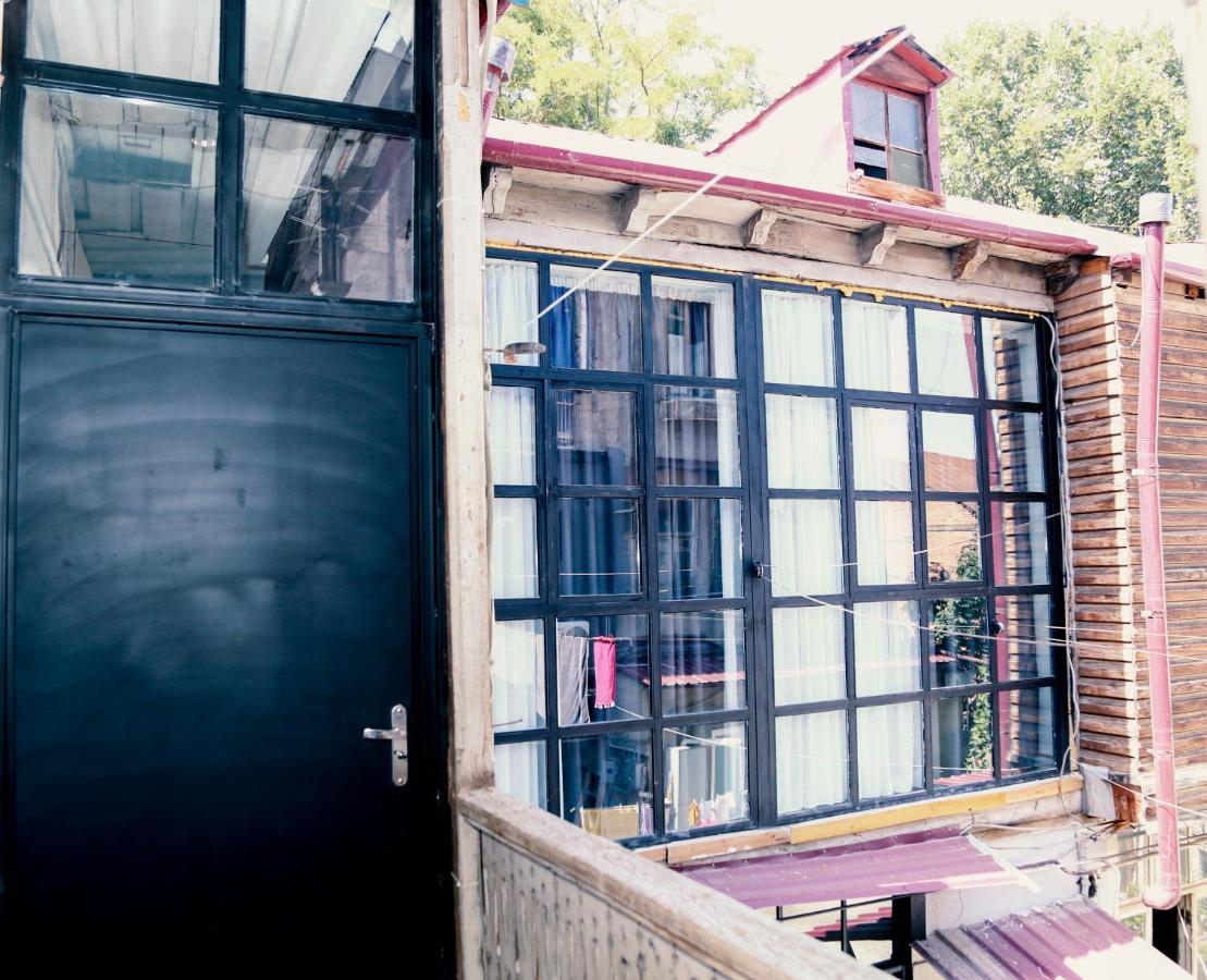 Panchitos Apartment Tbilisi Zewnętrze zdjęcie